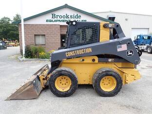2019 John Deere 332G