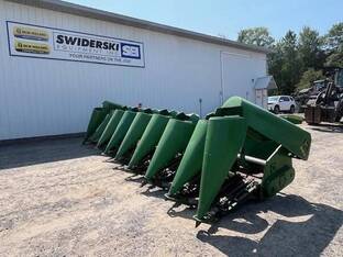 2001 John Deere 893