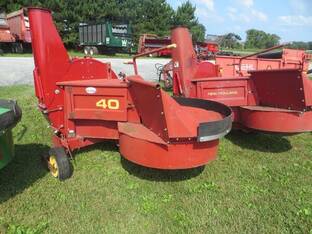 New Holland 40