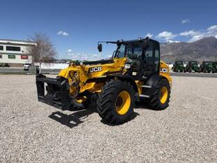 2018 JCB TM320