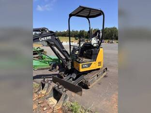 2022 John Deere 17G
