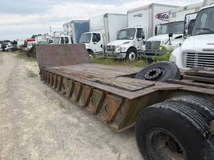 1975 LOAD KING 50 TON LOWBOY