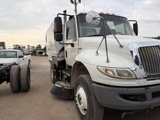 2012 International DURASTAR 4400