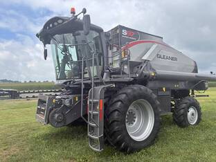 2022 Gleaner S97