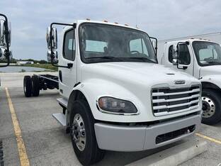 2027 Freightliner BUSINESS CLASS M2 106 PLUS