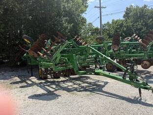 2022 John Deere 2730