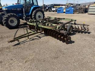 John Deere 215