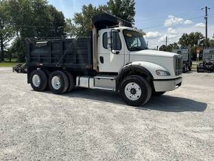 2017 Freightliner BUSINESS CLASS M2 106