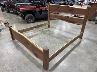AMISH FURNITURE KING BED