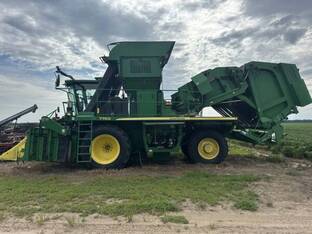 2010 John Deere 7760