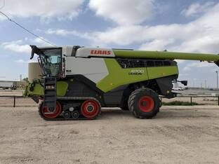 2023 Claas LEXION 8700TT