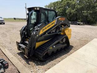 2022 New Holland C337