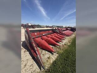 2000 Case IH 1063