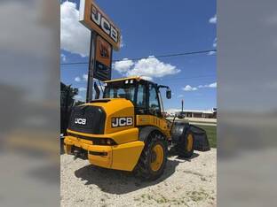2023 JCB TM320