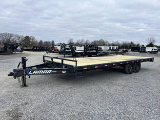 2026 Lamar F8022427