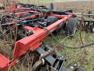 2012 Case IH 330