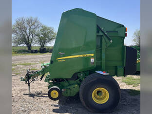 2022 John Deere 560M