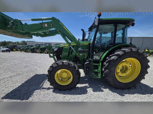 2023 John Deere 6135E Cab