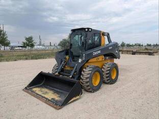 2023 John Deere 332G