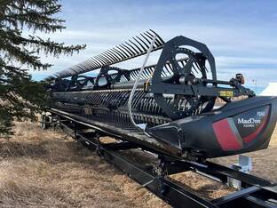 2019 MacDon Industries FD145