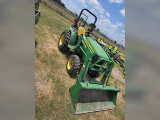 2010 John Deere 3038E