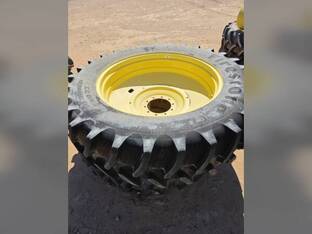 John Deere FIRESTONE