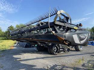 2019 MacDon Industries FD140