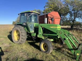 1973 John Deere 4230
