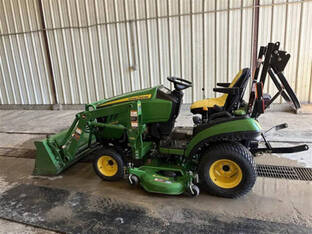 2013 John Deere 1025R
