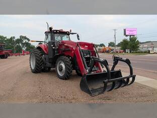 2023 Case IH MAGNUM 220