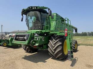 2023 John Deere S790