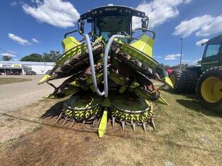 2022 Claas ORBIS 900