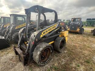 2018 New Holland L218