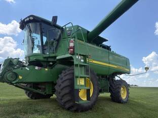 2006 John Deere 9660 STS