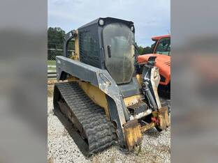 2010 John Deere 333D