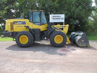 2023 Komatsu WA270-8