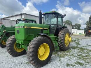 1990 John Deere 4955
