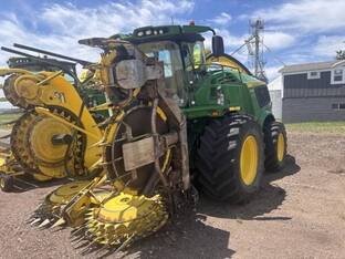 2023 John Deere 9700