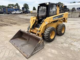 2007 John Deere 325