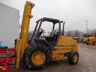 2000 Case 588G