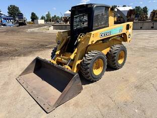2008 John Deere 325