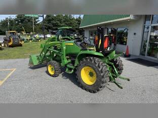 2021 John Deere 3033R
