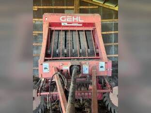 2004 Gehl 2480