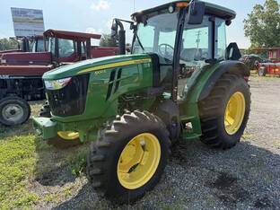 2016 John Deere 5100E