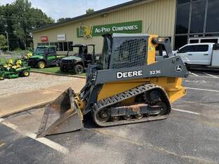 2018 John Deere 323E