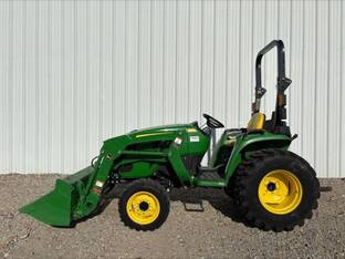 2022 John Deere 3032E