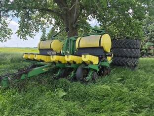 1997 John Deere 1760