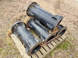 New Holland SPACERS