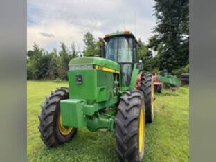1994 John Deere 4560