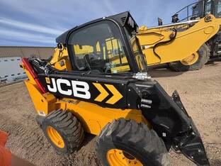 2026 JCB 3TS-8W